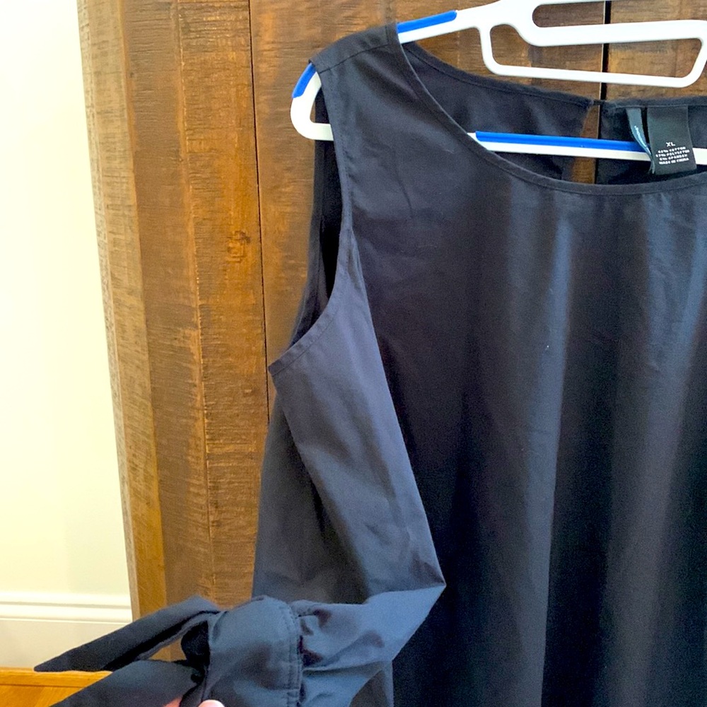 New Direction Blouse - Picture 2 of 2